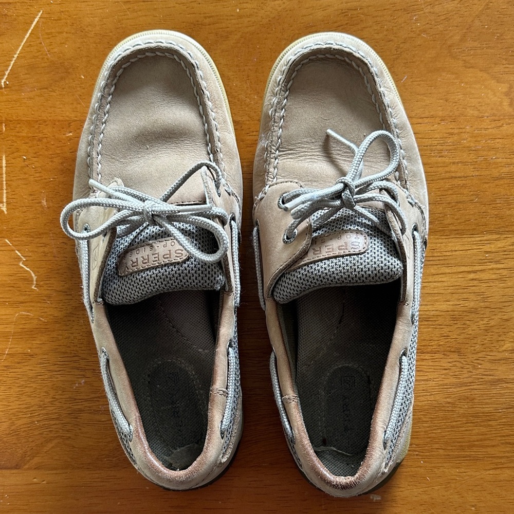 Women’s Sperry Shoes